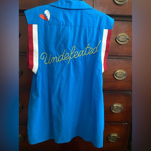 Urban Outfitters Vibrant Blue button down - Picture 2 of 4